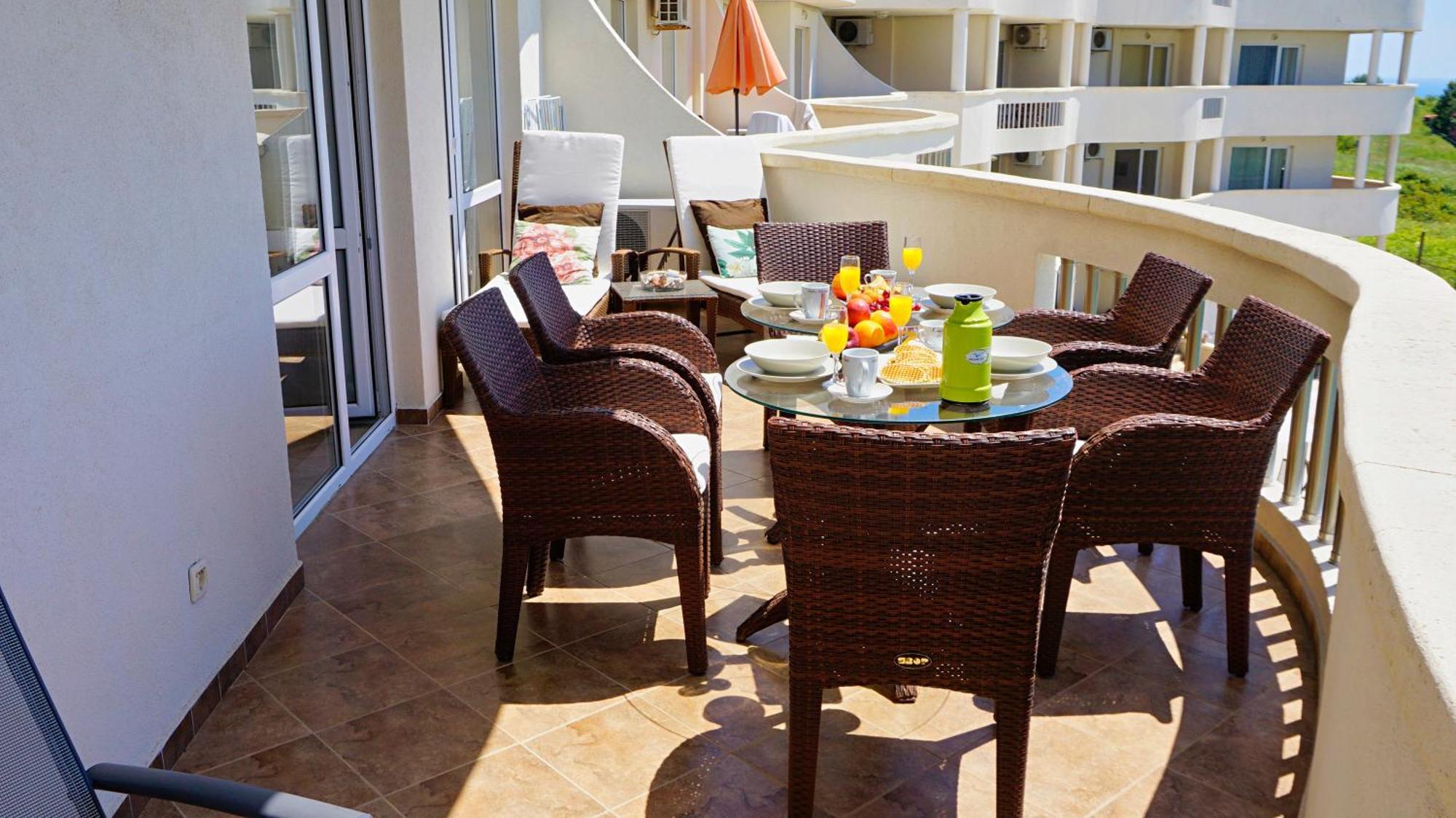 Апартаменти Сънбрийз - Sunbreeze apartments Бяла Экстерьер фото