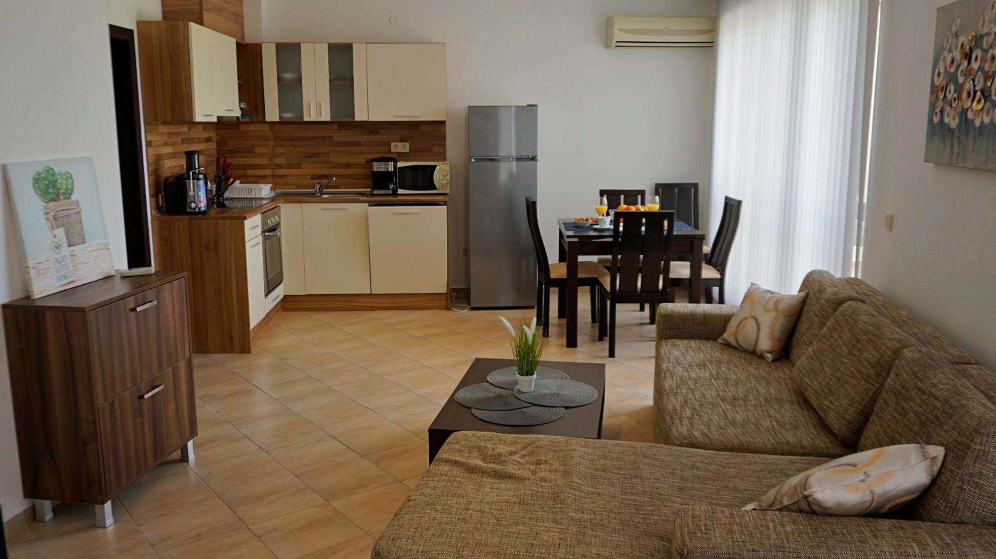Апартаменти Сънбрийз - Sunbreeze apartments Бяла Экстерьер фото
